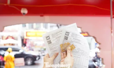 Nguồn cung khan hiếm, nhà vàng lấy hàng ở đâu để bán ngày Vía Thần tài?
