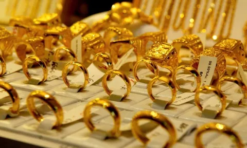 Cuối ngày Thần Tài (26/2): Giá vàng SJC, vàng nhẫn bất ngờ giảm tới 1 triệu đồng/lượng