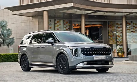 Kia kích cầu đầu xuân, khách Việt mua Carnival Hybrid lời cả trăm triệu, Seltos - Sonet cũng ưu đãi khủng