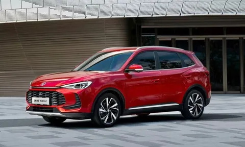 Mẫu SUV ‘chung mâm’ với Kia Sonet có bản hybrid, ‘xăng ăn như ngửi’ giá lại hấp dẫn: Thiết kế hiện đại, nội thất được đầu tư, tích hợp hệ thống tái tạo năng lượng
