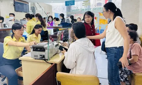 Giá vàng bất ngờ tăng 3 triệu đồng/lượng, lên cao nhất trong hơn một tháng