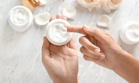 Thu hồi gần 300 sản phẩm mỹ phẩm vì cập nhật danh mục chất cấm mới