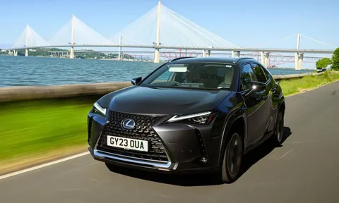 SUV điện đầu tiên của Lexus 'bay màu', doanh số 5 năm không bằng đối thủ 1 tháng