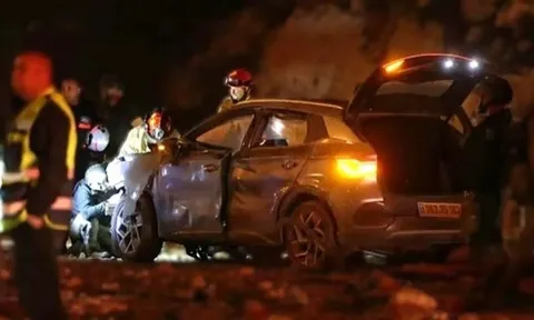 'Xe điện Trung Quốc đấu tên lửa': BYD Atto 3 hứng sóng nổ ở Jerusalem, 5 người thoát chết khó tin