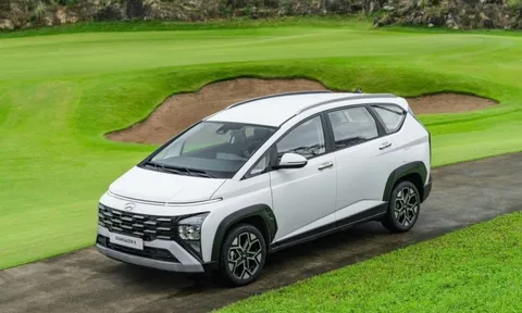 Hyundai Stargazer giảm tới 107 triệu đồng phả hơi nóng lên Xpander, cơ hội vàng tậu xe giá tốt