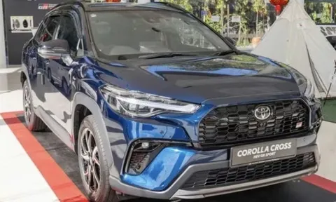 KIA Seltos phải ‘đứng ngồi không yên’ khi Toyota Corolla Cross Hybrid GR Sport 2026 vừa ‘chào sân’: Thiết kế thể thao hơn với bộ mâm 18 inch, 7 túi khí, liệu giá có rẻ không?