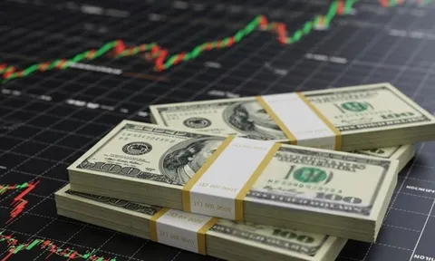 VIS Rating: Căng thẳng Trung Đông có thể khiến VND chịu áp lực mất giá