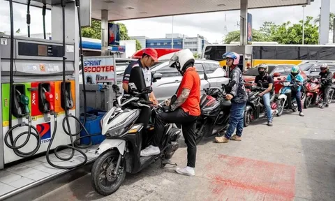 Một quốc gia Đông Nam Á yêu cầu nhiều cơ quan nhà nước làm việc tại nhà để giảm tiêu thụ xăng dầu