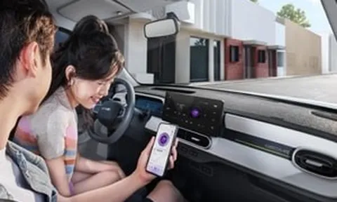 Mẫu hatchback điện nhỏ xinh giá chỉ 183 triệu, khách Việt nhìn sẽ khó cưỡng: Thiết kế nhỏ có võ, trang bị cổng sạc nhanh cùng 2 túi khí an toàn, radar hỗ trợ lùi xe