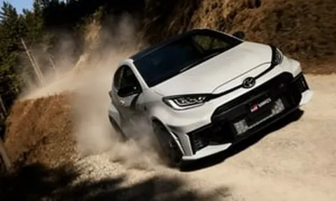 Toyota GR Yaris 2026 sau 'dao kéo' giá từ 600 triệu: Vô-lăng mới, lốp đua và sức mạnh 300 mã lực