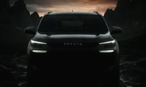 Rò rỉ thêm thiết kế Toyota Fortuner thế hệ mới: Xóa bỏ định kiến bảo thủ, ngập tràn công nghệ và tiện nghi, quyết lật đổ Ford Everest