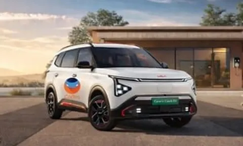 KIA ‘đổ bộ’ bằng mẫu MPV điện chỉ 550 triệu, khách Việt nhìn 'đắm say' luôn: Thiết kế phong cách, đi tới 490km/1 lần sạc, có thêm trang bị xe sang còn thiếu