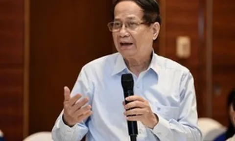 Tăng lương cơ sở 8% phải đồng thời làm tốt kiểm soát giá cả, ổn định thị trường