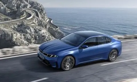 Lộ diện xe điện hạng sang BMW i3 All-new 2026: Sạc 10 phút đi 400km, tầm hoạt động 900km, khai tử đồng hồ truyền thống