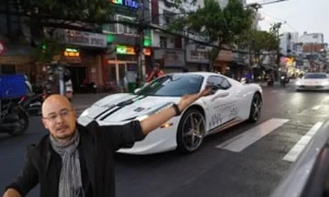 Dàn siêu xe của ông Đặng Lê Nguyên Vũ lặng lẽ rời phố thị, bắt đầu chặng đường chinh phục Tây Nguyên trong Hành trình Từ Trái Tim