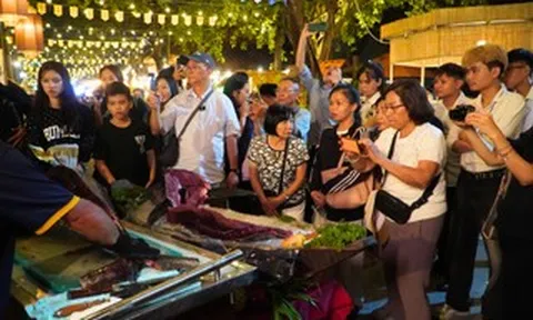 Cuối tuần, người dân ùn ùn đổ về lễ hội ẩm thực lớn nhất Việt Nam tại TPHCM