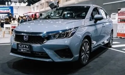 Là 'ông lớn', Honda bán hatchback City e:HEV giá rẻ để người chưa giàu cũng mua được: Thiết kế thể thao khách Việt sẽ thích, vút ga từ 0-100km chỉ trong 9,4 giây, 6 túi khí an toàn