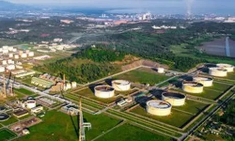 "Ông lớn" dầu khí Việt Nam liên tiếp báo tin vui