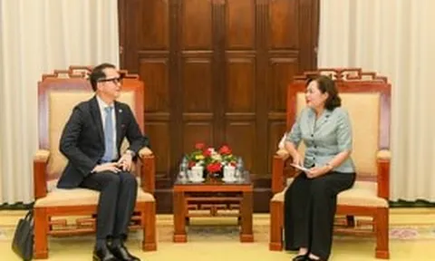 Thống đốc Ngân hàng Nhà nước tiếp Giám đốc Cơ quan Nghiên cứu Kinh tế Vĩ mô ASEAN+3