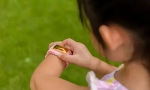 Mua thiết bị định vị cho trẻ, phụ huynh tưởng an tâm ai ngờ rước về ẩn họa