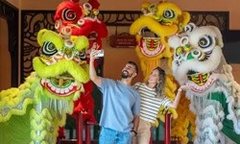 NCB tiên phong cung cấp giải pháp thanh toán qua mã QR dành cho khách quốc tế