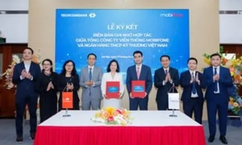 Techcombank bắt tay MobiFone, mở rộng ‘cuộc chơi’ tài chính số
