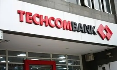 Techcombank (TCB) có tin mới đối với người dùng thẻ và hội viên