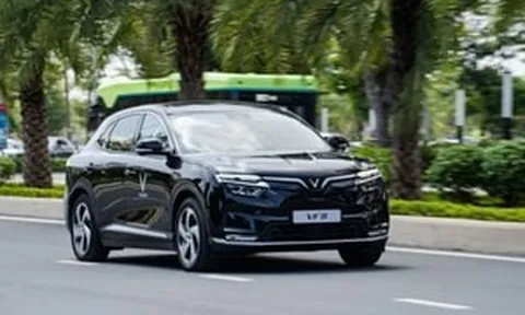 Kỹ sư bán chiếc Ford Ranger để mua VinFast VF 8, chủ xe đã nói thẳng về chi phí nuôi xe, công khai con số 3.000.000 đồng/tháng đã từng phải chi