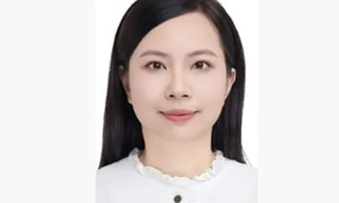 Nữ Phó Giáo sư trẻ nhất Việt Nam quê đất cảng tốt nghiệp Tiến sĩ Toán ở Pháp năm 26 tuổi, hiện đang vừa nghiên cứu vừa miệt mài truyền dạy tri thức