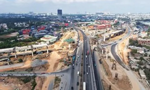 Loạt đại dự án tịnh tiến về khu phía Nam TP.HCM, chuyện gì đang diễn ra?