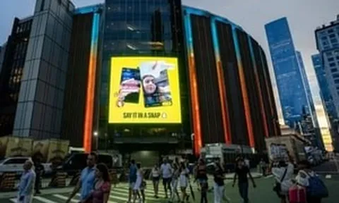 Công ty mẹ 1 mạng xã hội nổi tiếng bất ngờ sa thải 1.000 nhân sự, dừng tuyển dụng hàng loạt