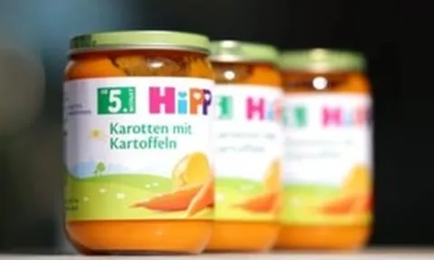 1 lô thực phẩm ăn dặm HiPP bị thu hồi khẩn cấp: Có dấu hiệu tác động vật lý mờ ám, nghi đầu độc