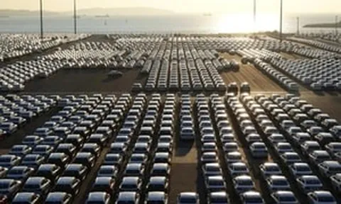 Sản xuất ô tô nội địa bùng nổ đến mức chi hàng tỷ USD nhập linh kiện vẫn không kịp đáp ứng cầu