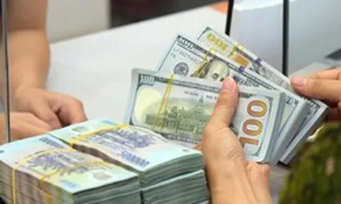 Đừng vì tiền công mà tiếp tay cho chợ đen ngoại tệ