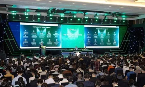 ĐHĐCĐ VPBank: Lãi suất neo cao, tín dụng tăng nhanh, ngân hàng nói gì về nợ xấu?