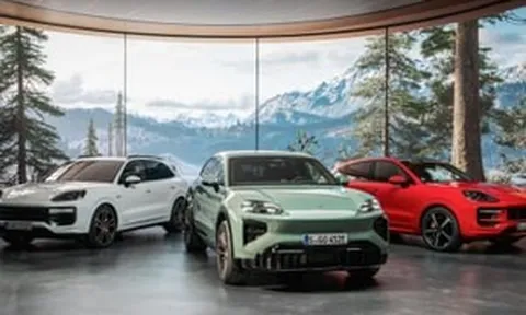 Hơn 4,7 tỷ đồng cho Porsche Cayenne EV: Mạnh hơn siêu xe, tăng tốc lên 100km chỉ trong 2.5 giây, tầm hoạt động 653km, sạc nhanh 16 phút từ 10 lên 80%