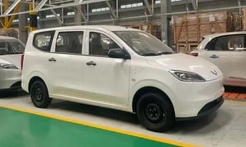 To ngang ngửa một chiếc MPV cỡ nhỏ nhưng giá chỉ 480 triệu: Mẫu xe điện mới xuất hiện tại Hà Nội liệu có đủ sức làm nên chuyện?