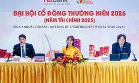 Tỉ phú Nguyễn Thị Phương Thảo giải thích vì sao HDBank không chia cổ tức bằng tiền mặt