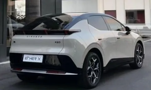 Dùng chung trạm sạc với Tasco và Ford, Lynk & Co quyết chơi lớn khi đưa mẫu xe điện đầu tiên về Việt Nam, giá dự kiến 900 triệu, cạnh tranh trực tiếp VinFast VF7