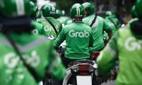 Biểu phí nền tảng Grab mới nhất: Dịch vụ gọi xe và giao đồ ăn đồng loạt tăng