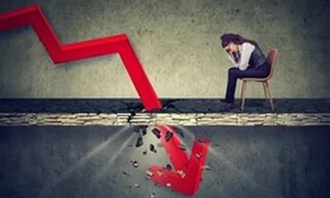 Chuyên gia cảnh báo chứng khoán thường có 2 sóng giảm lớn mỗi năm: Kịch bản cũ sắp lặp lại?