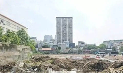 Động thái mới dự án trên 'đất vàng' phố Lò Đúc sau nhiều năm bỏ hoang