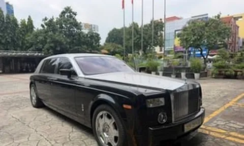 Huyền thoại Rolls-Royce Phantom giá 24 tỷ từng là biểu tượng của giới siêu giàu giờ chỉ còn ngang chiếc SUV phổ thông: Có nên 'xuống tiền'?