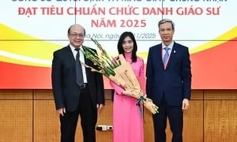 Nữ Giáo sư duy nhất ngành IT có sở thích cầm cọ vẽ, hiện giữ chức Hiệu phó tại Đại học Việt Nam lọt top 315 châu Á