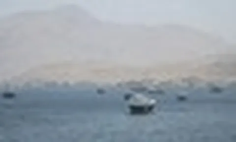 Tàu chở dầu đầu tiên của Qatar vượt eo biển Hormuz kể từ khi xung đột bắt đầu