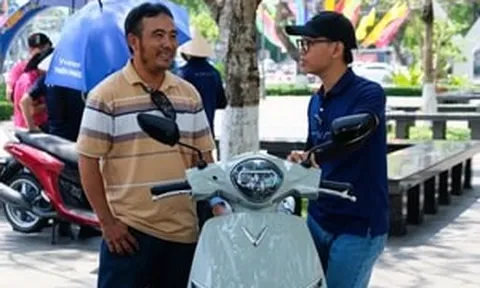 Tò mò nên mang Honda Cub đi ‘Đổi xăng lấy điện’, chủ xe ở Cần Thơ đã lái thử VinFast Feliz và nói thật về quyết định