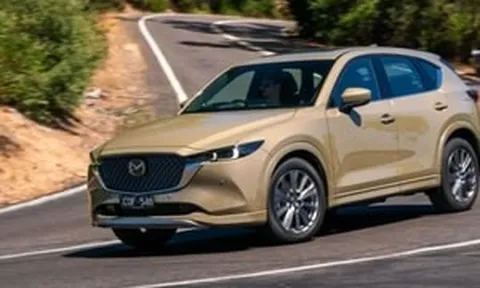 Mazda dồn lực cho hybrid, trì hoãn làm dòng xe cả thế giới đang 'đốt tiền'