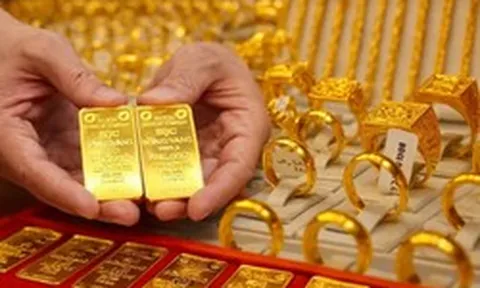 Vàng miếng xuống mức thấp nhất hơn 4 tháng, chuyên gia khuyến cáo gì?