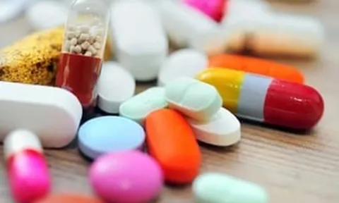 Thu hồi khẩn thuốc giảm đau phổ biến vì không đạt chất lượng, 2 công ty dược bị xử phạt nặng