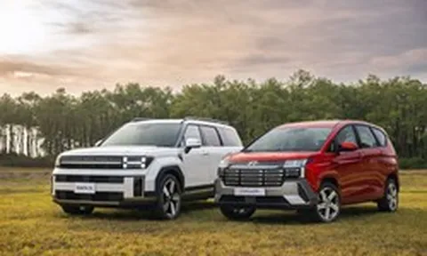 Tháng World Cup, Hyundai Santa Fe khuyến mại 220 triệu, Stargazer hơn 100 triệu